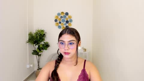 Snapshot of mallory_lee1 chatting on May 27, 2026, 12:24 pm mallory online show from May 27, 2026, 12:24 pm