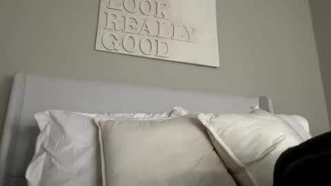 Mallory online show from March 9, 2026, 1:20 am