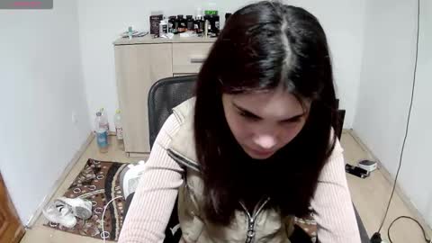 mallorymyers online show from December 3, 2025, 10:30 pm