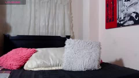 Malory  online show from October 7, 2025, 2:53 am