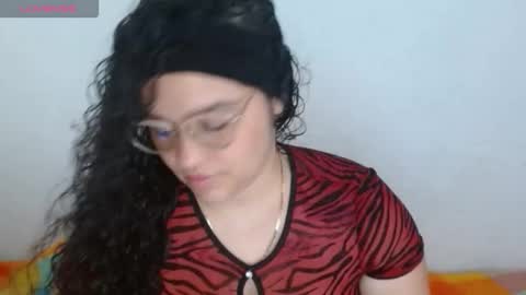 MI INSTAGRAM soy glory01 online show from March 14, 2026, 2:55 pm