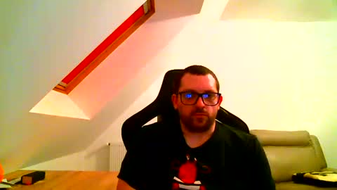 breton online show from January 4, 2025, 8:27 pm