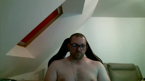 Snapshot of malou2927 chatting on July 2, 2026, 8:15 pm breton online show from July 2, 2026, 8:15 pm