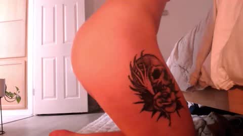 Snapshot of malthevalleyqueen chatting on September 14, 2025, 2:44 am Mal online show from September 14, 2025, 2:44 am