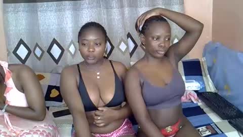 mama_pussie online show from February 3, 2026, 2:53 am