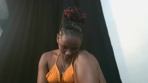 mamaa online show from April 13, 2026, 10:26 pm