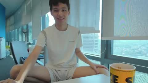 Andrew Ooi online show from April 18, 2026, 2:37 am