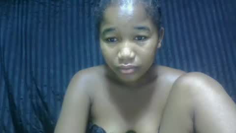 mamieriela online show from February 5, 2026, 9:30 pm