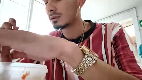 Mickey online show from April 8, 2026, 5:46 pm