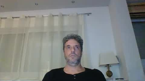 man211172 online show from November 28, 2025, 7:49 pm