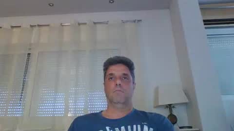 man211172 online show from April 25, 2026, 2:03 pm