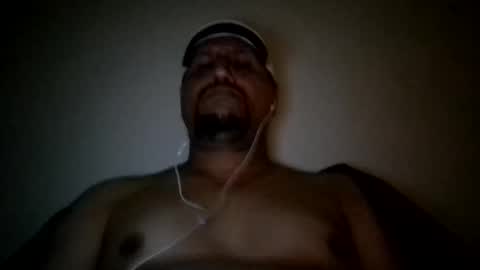 Snapshot of man_new chatting on October 4, 2025, 11:25 pm Man new online show from October 4, 2025, 11:25 pm