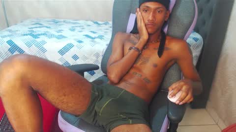 man_san11 online show from December 28, 2024, 3:59 pm