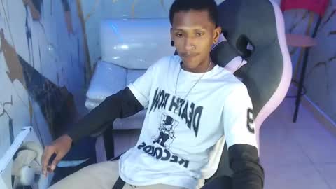 man_san11 online show from September 14, 2025, 2:16 pm