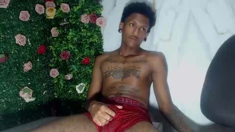 Snapshot of man_sant11 chatting on May 14, 2026, 5:09 pm man_sant11 online show from May 14, 2026, 5:09 pm
