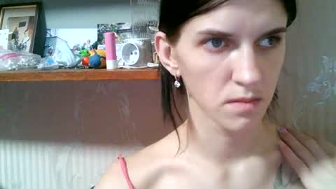 Snapshot of mandari_lukc chatting on June 16, 2026, 8:22 pm Mandari lukc online show from June 16, 2026, 8:22 pm