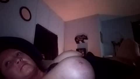 Snapshot of mandilynnwilliams633392 chatting on April 24, 2026, 8:06 am Miss Sassy Ass online show from April 24, 2026, 8:06 am