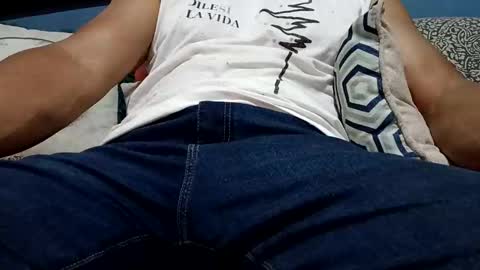 Snapshot of mandrilo7379 chatting on January 9, 2026, 6:05 am mandrilo7379 online show from January 9, 2026, 6:05 am