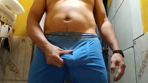 Snapshot of mandrilo7379 chatting on January 15, 2026, 2:05 am mandrilo7379 online show from January 15, 2026, 2:05 am