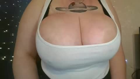 Mandy online show from February 18, 2025, 11:33 am