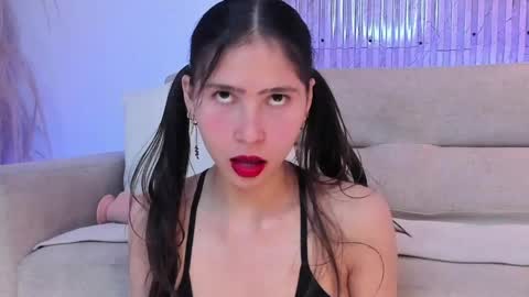 mandy_bloom online show from April 14, 2026, 8:15 pm