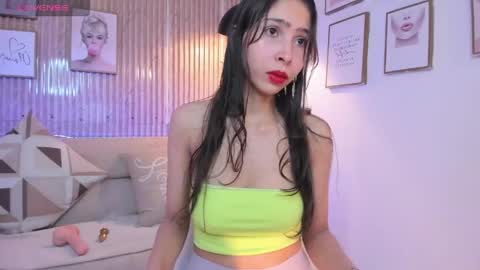 mandy_bloom online show from April 18, 2026, 8:20 pm