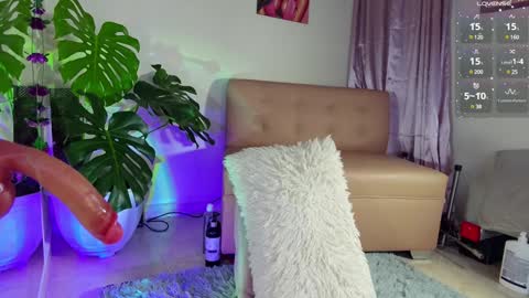 mandy_l33_ online show from January 8, 2025, 11:52 pm