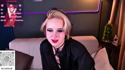 Luna online show from January 11, 2026, 9:31 pm