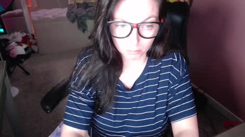 Snapshot of mandybabyxxx chatting on December 31, 2024, 1:47 am MandyBabyXXX online show from December 31, 2024, 1:47 am