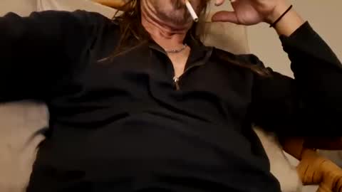 Snapshot of maniak_paraphiliacz chatting on April 24, 2026, 2:03 am Jan and Man online show from April 24, 2026, 2:03 am
