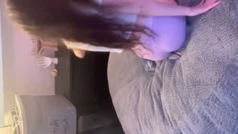 Snapshot of manicpixiedreamfrog chatting on February 3, 2026, 6:16 am manicpixiedreamfrog online show from February 3, 2026, 6:16 am