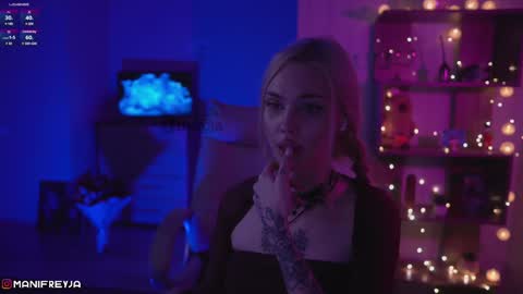 Amelie online show from January 31, 2025, 11:13 pm