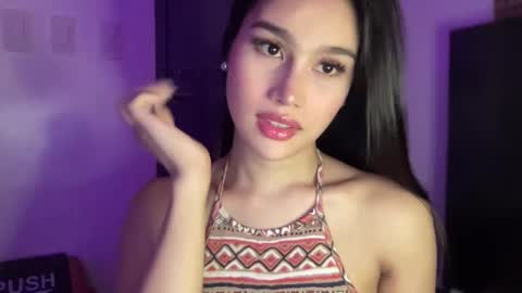 monika online show from January 8, 2025, 5:48 pm