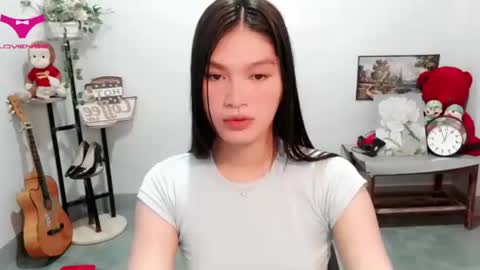 maniniyot69 online show from January 17, 2026, 2:22 pm