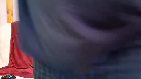 Dickinabox online show from April 12, 2026, 11:43 pm