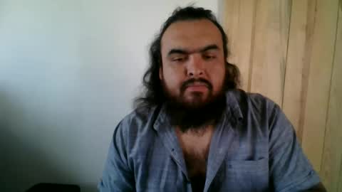 Snapshot of mannhirych chatting on February 17, 2025, 5:32 pm mannhirych online show from February 17, 2025, 5:32 pm