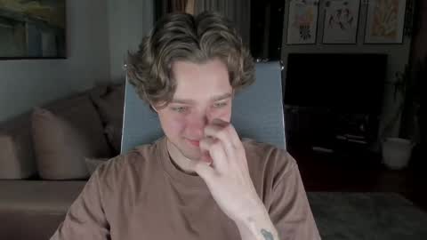 mannyforreal online show from April 19, 2026, 7:38 pm