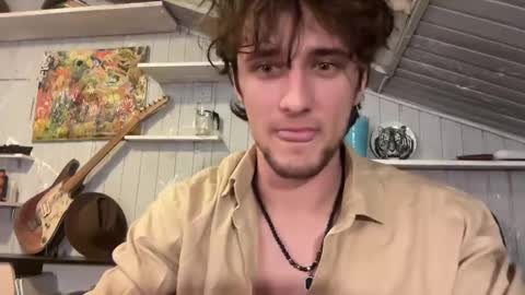 Snapshot of manolein chatting on December 13, 2024, 11:17 pm manolein online show from December 13, 2024, 11:17 pm
