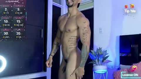 Snapshot of manolo_hot1 chatting on June 26, 2026, 3:49 pm Manolo Hot 1 online show from June 26, 2026, 3:49 pm