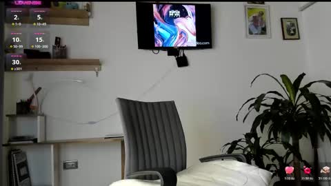 manucute 23  online show from March 18, 2026, 3:26 pm