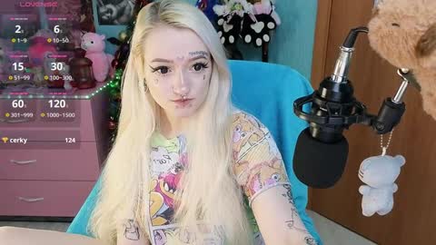 Snapshot of manuela_unicorn chatting on December 13, 2024, 11:17 pm Manuela online show from December 13, 2024, 11:17 pm