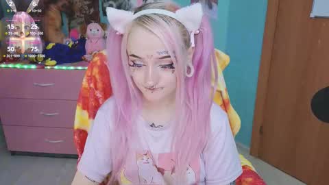 Snapshot of manuela_unicorn chatting on October 18, 2025, 4:48 am Manuela online show from October 18, 2025, 4:48 am