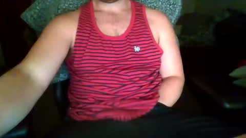 Snapshot of manuforever69 chatting on May 26, 2026, 11:17 am manuforever69 online show from May 26, 2026, 11:17 am