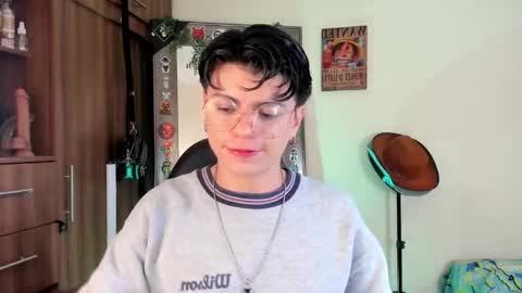 mar_alexis online show from October 2, 2025, 7:10 pm