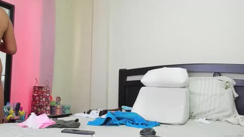 Snapshot of mara2020xxx69 chatting on June 8, 2026, 3:45 pm Mara online show from June 8, 2026, 3:45 pm