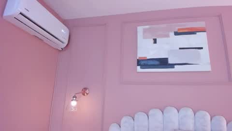 Mara  online show from January 28, 2025, 9:29 pm