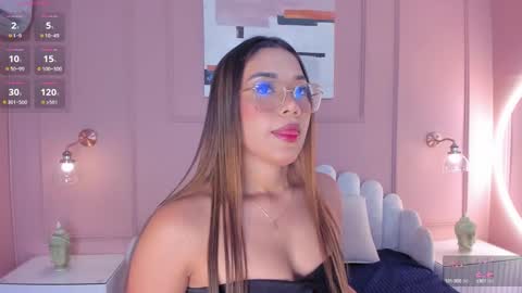 Mara  online show from February 13, 2025, 6:27 pm