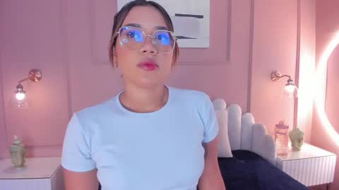 Mara  online show from February 16, 2025, 6:10 pm