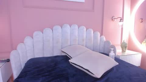 Mara  online show from February 21, 2025, 2:39 am