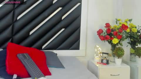 Mara  online show from April 14, 2026, 9:21 pm